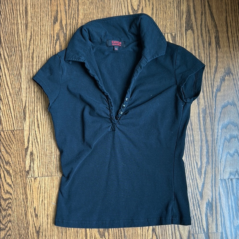 Medium Black Collared Shirt